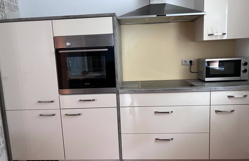 Oflingen Apartment | Apartment 'Schmidt' with Private Garden and Wi-Fi
