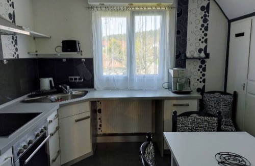 Hallwangen Apartment | Apartment 'Schwarzwaldliebe' with Shared Garden and Wi-Fi