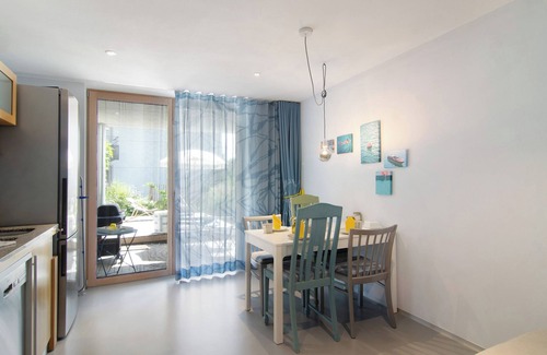 Ludwigshafen Apartment | Apartment "SeeArt-Apartment No 86" with Lake View, Pool & Wi-Fi
