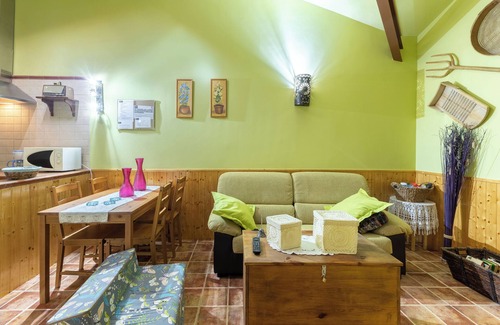 Manjabalago Apartment | Apartment 'Siesta Y Brisca' with Mountain View, Terrace and Balcony