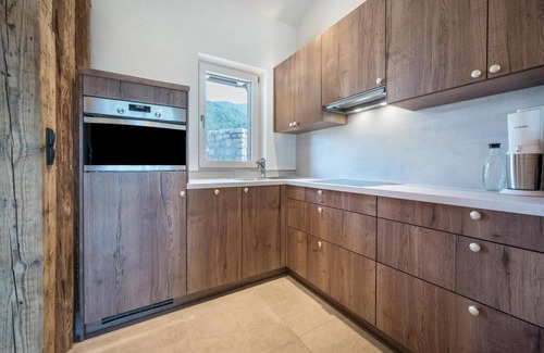 Bressanone Apartment | Apartment 'Sommersbergerhof' with Mountain View, Shared Pool and Wi-Fi