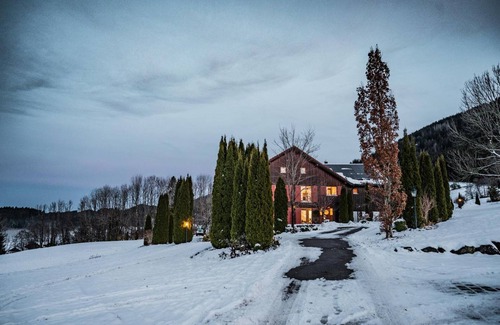 Weitnau Apartment | Apartment 'Sonneck' with Mountain View, Private Terrace and Wi-Fi