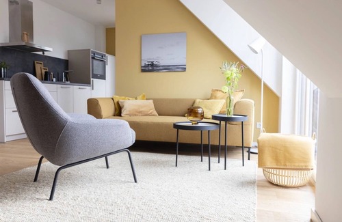 Bad St. Peter-Ording Apartment | Apartment 'Strandhafer' with Balcony and Wi-Fi