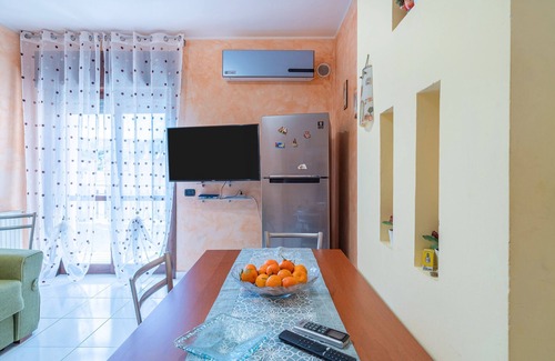 Palazzolo Acreide Historic Centre Apartment | Apartment 'Stefy House' with Balcony and Wi-Fi