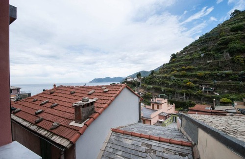 Manarola Apartment | Apartment Stella di Mare 2 by Arbaspàa, in Manarola