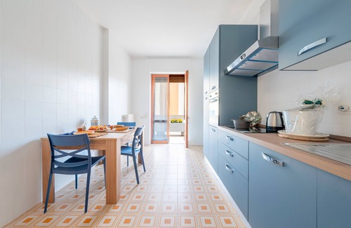 Otranto Historic Centre Apartment | Apartment 'Stella' with Sea View, Wi-Fi and Air Conditioning