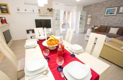 Vrpolje Apartment | Apartment Stipe Makarska