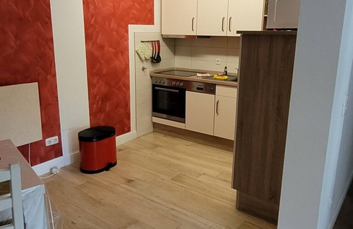 Schonebeck Apartment | Apartment 'Storchennest' with Private Terrace and Wi-Fi