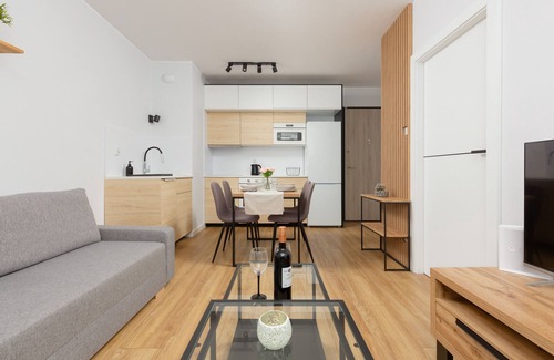 Nowy Port Apartment | Apartment Sucha 39B/112 | Wifi, Bedroom, Balcony, Garage