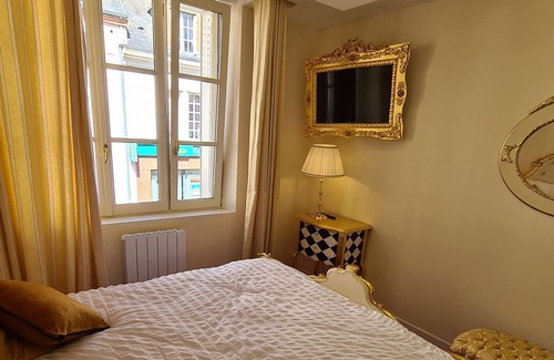 Sully-sur-Loire Apartment | Apartment Sully-sur-Loire, studio flat, 2 persons