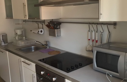 Saint-Roch Apartment | APARTMENT T3 (72m2) 4/5 pers. 2 BEDROOMS - WIFI-PARK offered