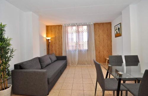 Lloret Town Center Apartment | Apartment Tango