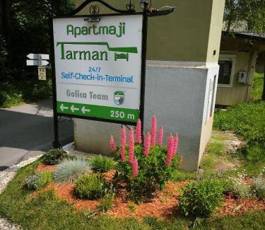 Jesenice Apartment | Apartment Tarman