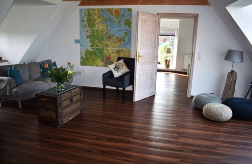 Niesgrau House | Apartment Thatched Roof "Muschelschuppser" for / up to 8 people