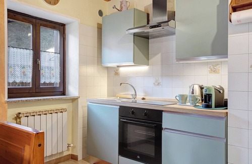 Fenis Apartment | Apartment 'Tillier' with Mountain View and Wi-Fi