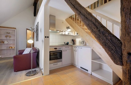 Westerhever Apartment | Apartment 'Treibholz' with Shared Terrace and Shared Garden