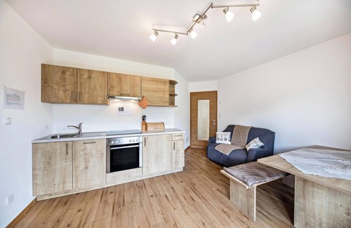 Brie Apartment | Apartment “Tschafon Oberparnaihof” with Mountain View, Terrace & Wi-Fi