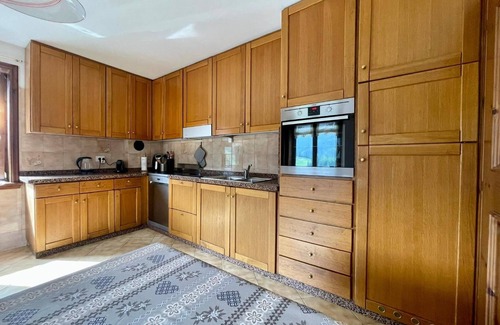 Semogo Apartment | Apartment 'Un Posto Al Sole' with Mountain View and Balcony