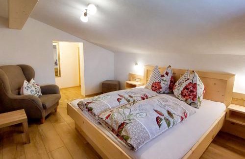 Thumersbach Apartment | Apartment Unterpirchhof by Interhome