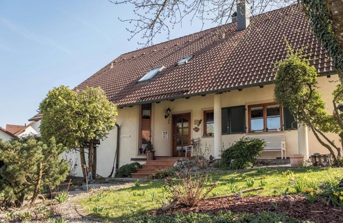 Kressbronn Apartment | Apartment “Ursula Hiemer 2” with Lake View, Mountain View