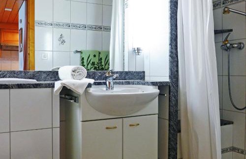 Bivio Apartment | Apartment Utoring Plaz 030 by Interhome