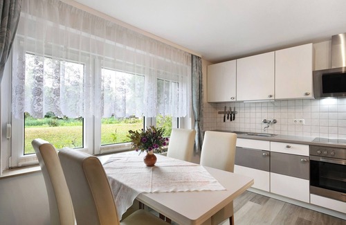 Blankenburg Apartment | Apartment 'Vacations In The Uckermark' with Private Terrace, Private Garden and Wi-Fi
