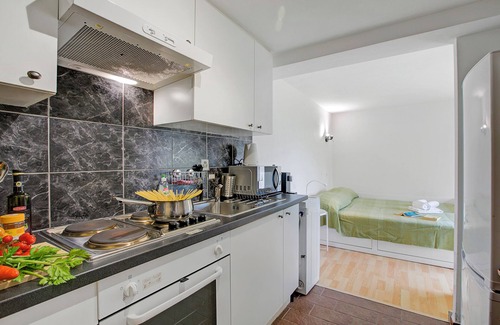 Agno Apartment | Apartment View And Pool