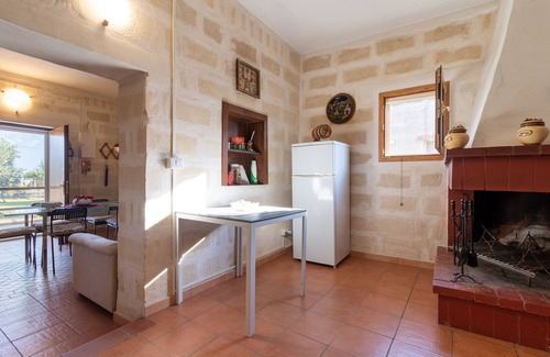 Castellaneta House | Apartment 'Villa Maria' with Private Terrace, Wi-Fi and Air Conditioning