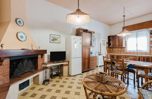Paparella Apartment | Apartment 'Vittorio Stella' with Sea View, Private Terrace and Air Conditioning