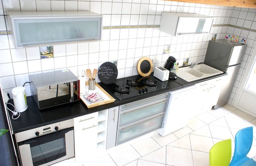Saulxures-les-Nancy Apartment | Apartment with terrace and courtyard, countryside 15 minutes from the Place Stanislas