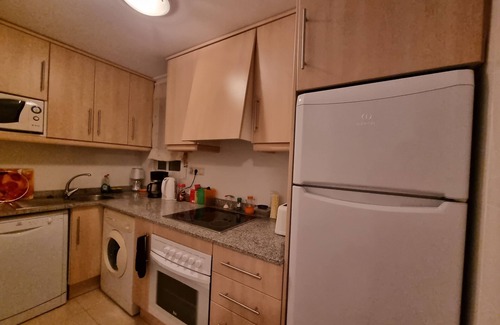Almoradi Apartment | Apartment w/Private Balcony, Sleeps 4. Pool, Jacuzzi, BBQ On Roof Terrace.