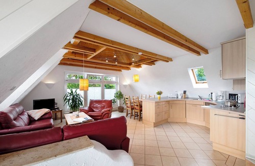 Biestow Apartment | Apartment 'Wellness Ferienwohnung Müller' with Private Terrace, Private Garden and Wi-Fi