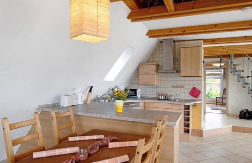 Biestow Apartment | Apartment 'Wellness Ferienwohnung Müller' with Private Terrace, Private Garden and Wi-Fi
