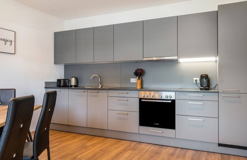 Lustenau Apartment | Apartment 'Winder' with Mountain View and Wi-Fi
