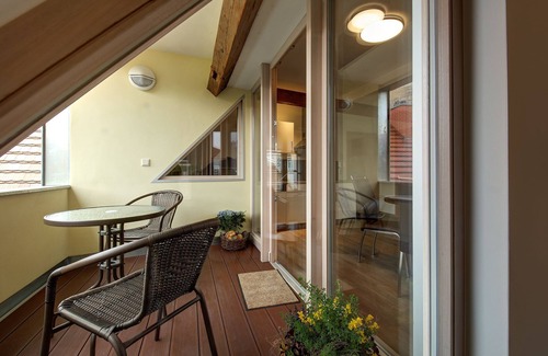 Altstadt Apartment | Apartment with 2 bedrooms and roof terrace in the old town of Görlitz