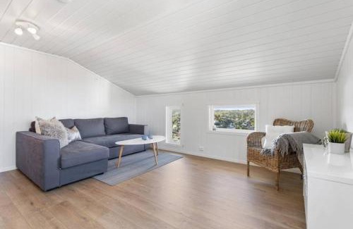 Kolbjørnsvik Apartment | Apartment with amazing views - free parking