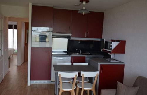Criel-sur-Mer Apartment | Apartment with balcony, overlooking the sea and cliff, facing south.