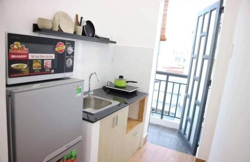 District 11 Apartment | Apartment with Balcony Fresh & Sunny