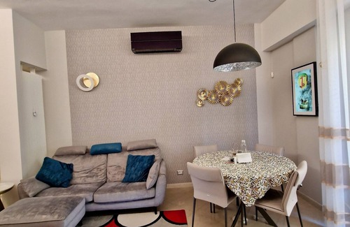 Peretola Apartment | Apartment with designer furniture 3 minutes from Tramway convenient for tourists