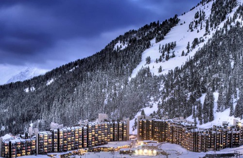 Macot-la-Plagne Apartment | Apartment with parking, near the slopes