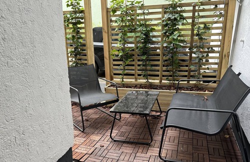 Oststadt Apartment | Apartment with its own outdoor area