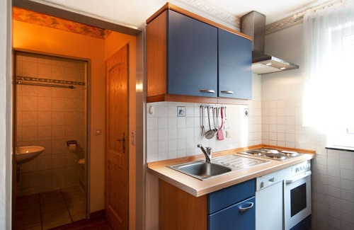 Enkirch Apartment | Apartment with large sunny garden terrace and views of the Moselle
