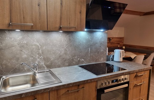 Flattach Apartment | Apartment with mountain views for 4 to 6 people