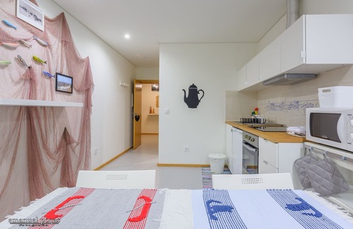 Ovar Apartment | Apartment with Patio Centro de Ovar