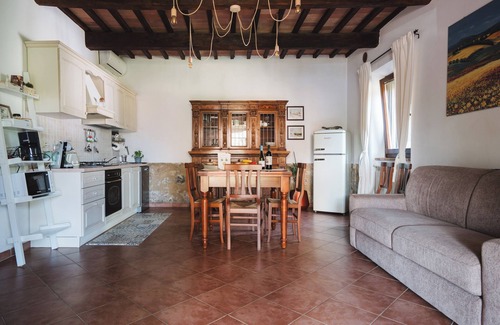 Montemassi House | Apartment with Pool near Roccatederighi in Tuscan Maremma