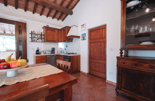 Montemassi House | Apartment with Pool near Massa Marittima in Maremma Tuscany