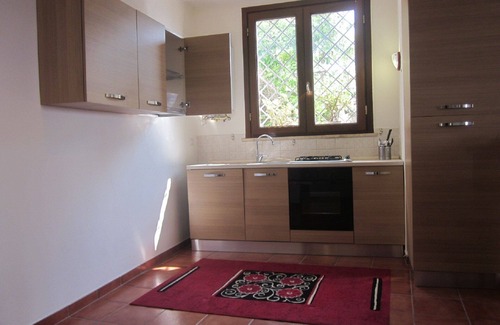 Sermoneta Apartment | Apartment with pool use, terrace, historical centre, for family
