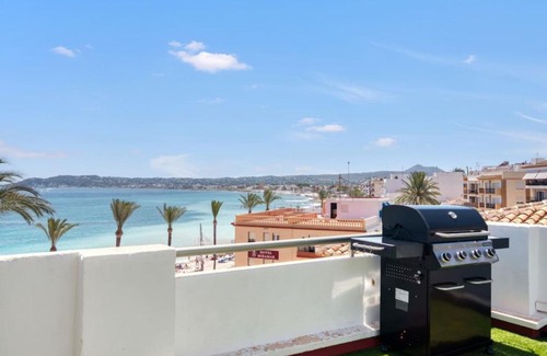 Aduanas Apartment | Apartment with Sea Views