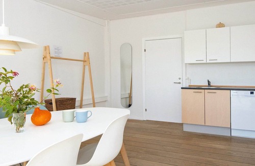 Vedersø Klit House | Apartment with shared kitchen in Vedersø