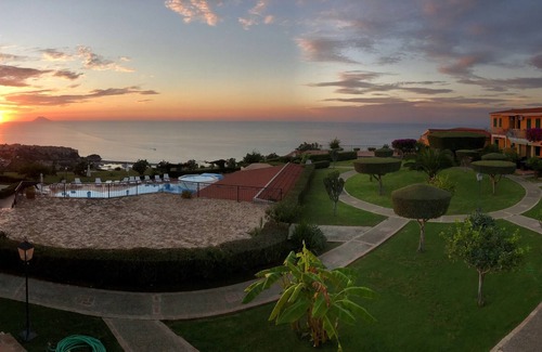 Parghelia Apartment | Apartment with stunning views over Tropea & great infinity pool